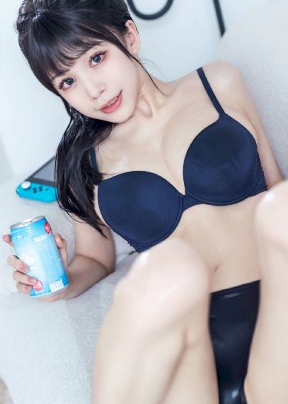 年轻的老师4在线观看_4K电影完整版在线观看